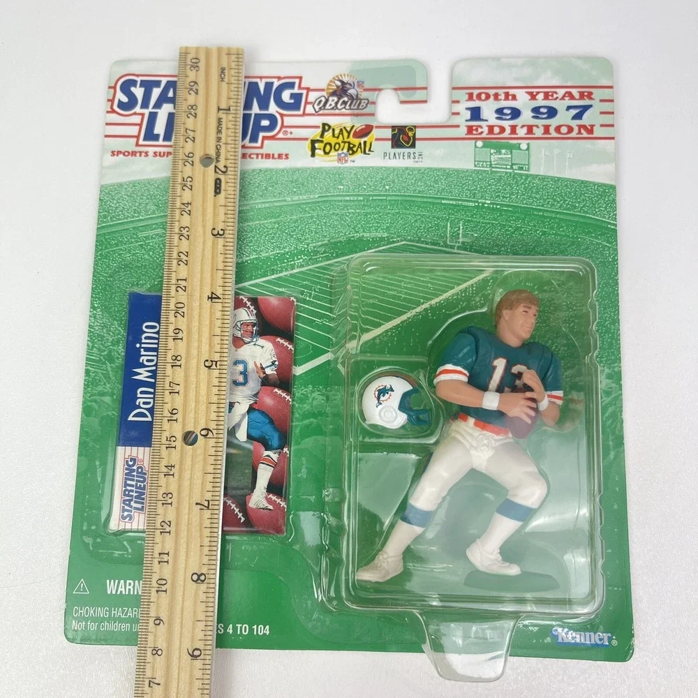Starting Lineup 1997 Dan Marino Dolphins Action Figure and Card